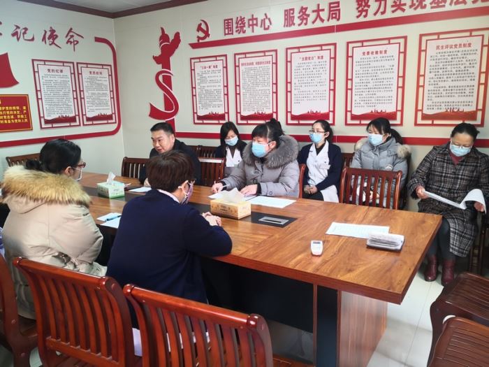 “社区吹哨，干部报到”市中医院发动群众织牢疫情防控前沿阵地“铁丝网”
